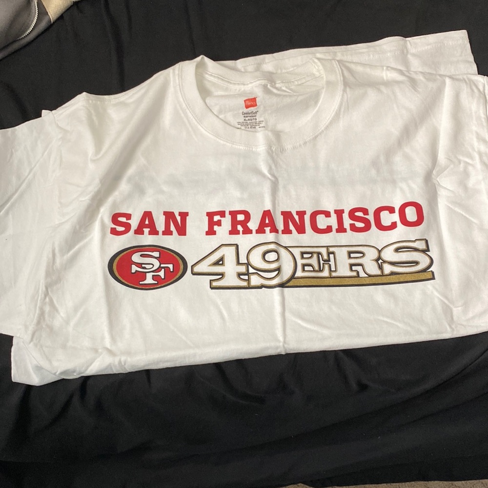 Brand new bud light 49ers tshirt